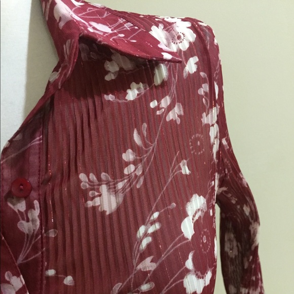 Sparkly Red Pleated Floral Shirt - Picture 2 of 5